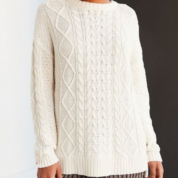 Urban Outfitters Sweaters - Urban Outfitters BDG Cable Knit Oversized Sweater
